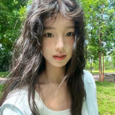 我们的虚实人生封面